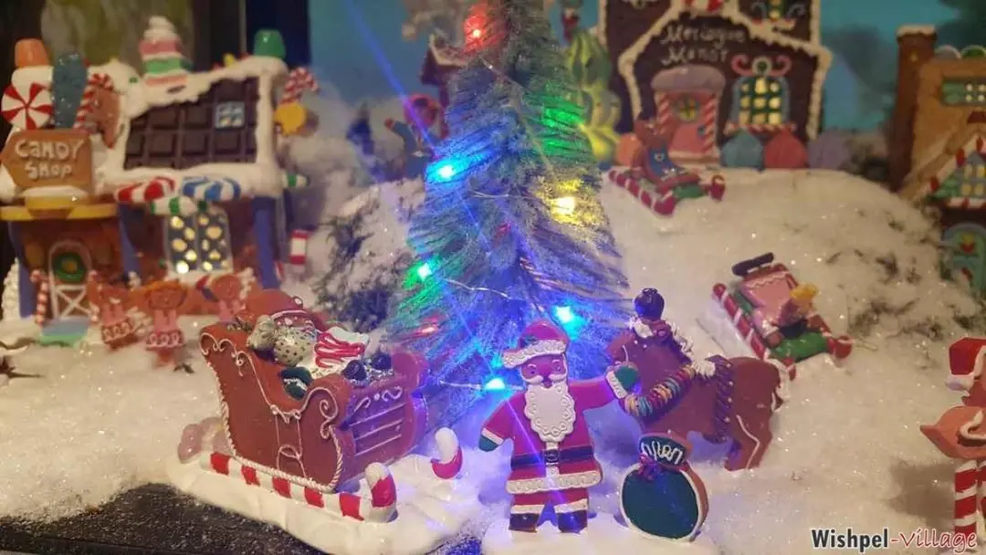 Lemax Spruce Tree met Multi Light - 4x