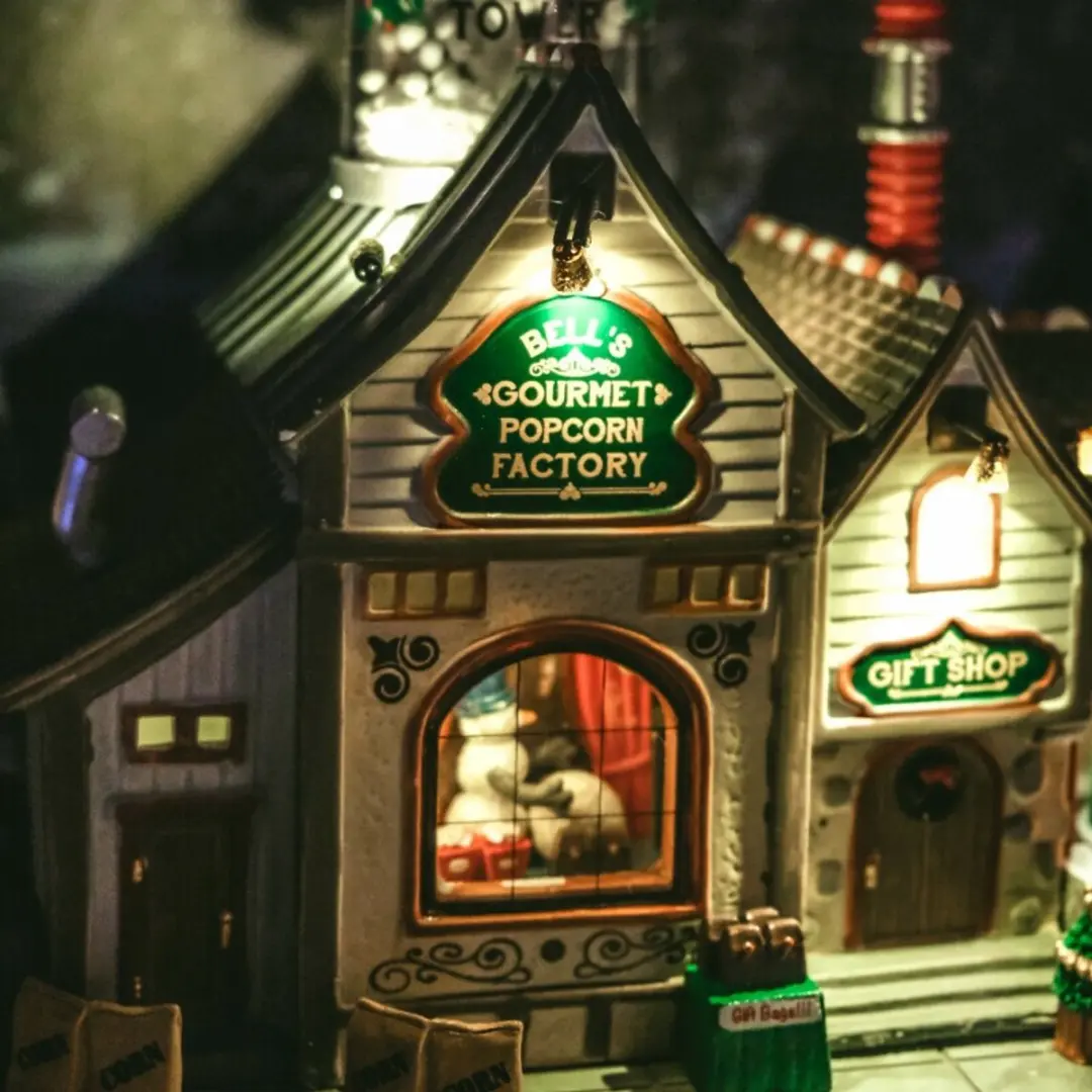 Lemax Bell's Gourmet Popcorn Factory Verlicht Gebouw - Met Animatie & Geluid