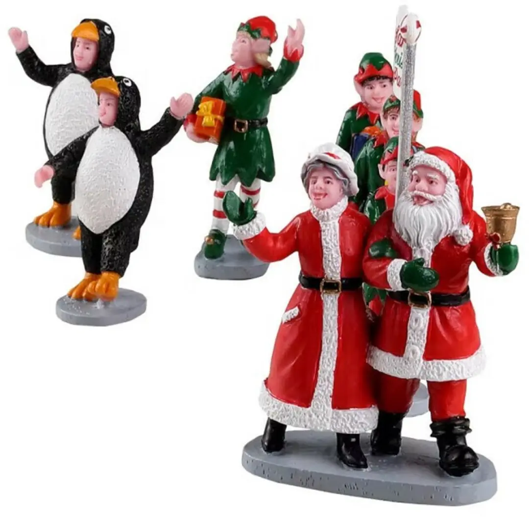 Lemax Santa's Elf Parade Set - 7 Kersthuisjes - Meerkleurig - afbeelding 6 van 6