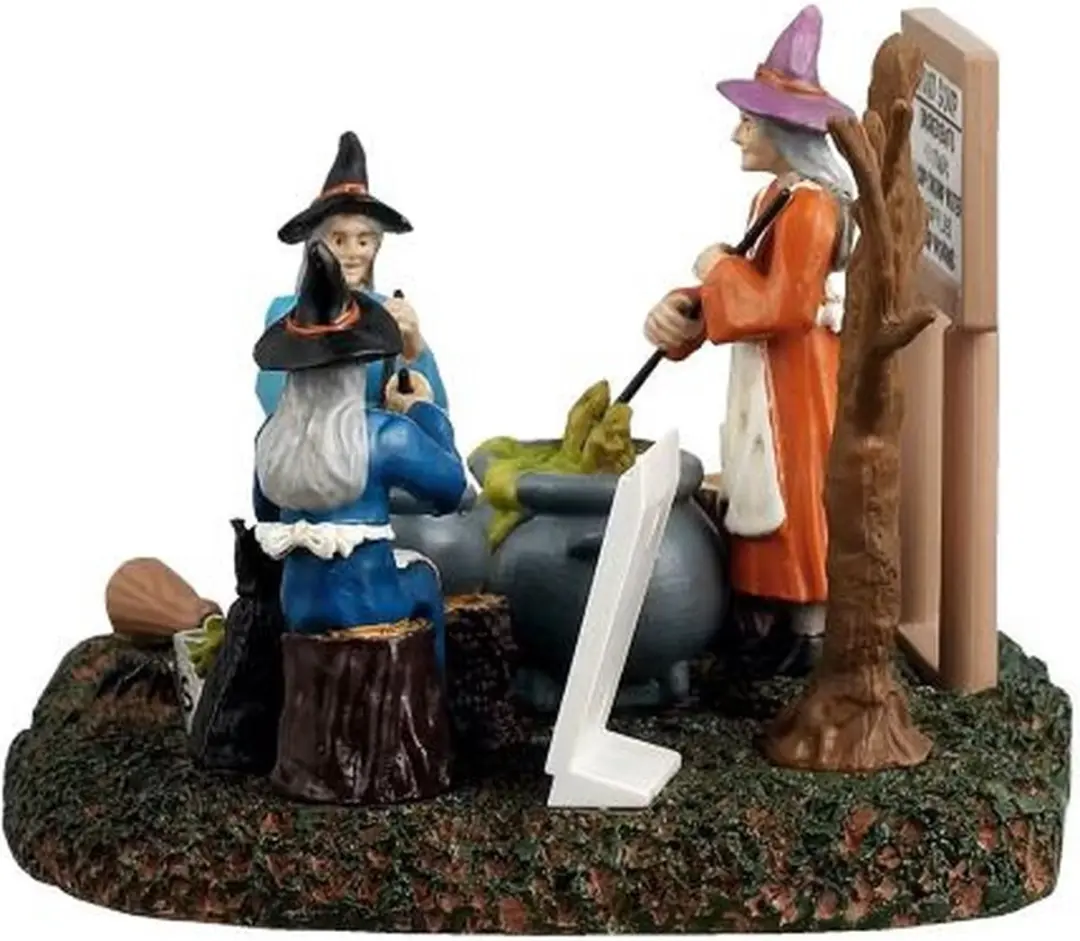 Lemax Spooky Town The Cooking Coven - Multicolor