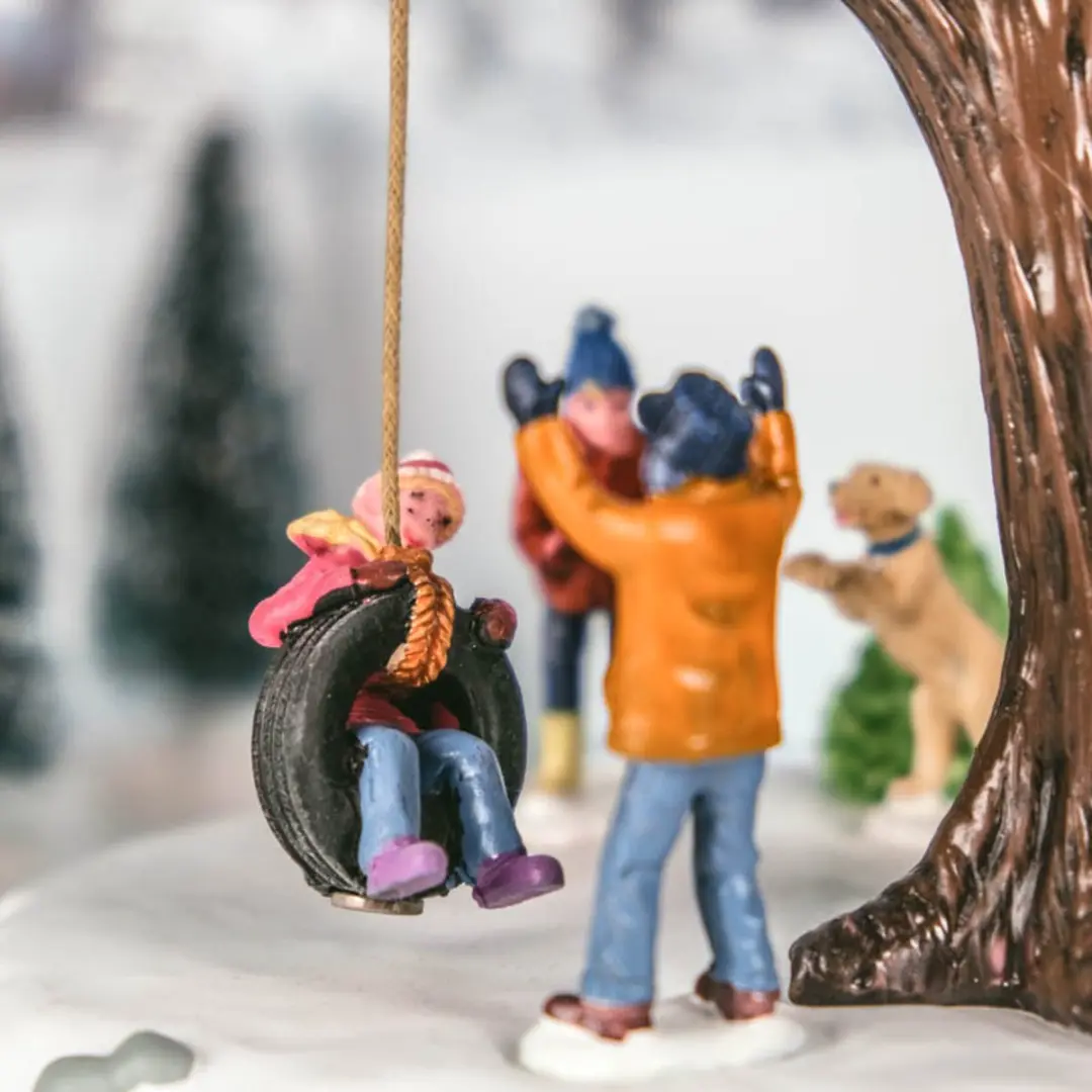 Lemax Tire Swing Twirl Figuur - Animatie - Neutraal