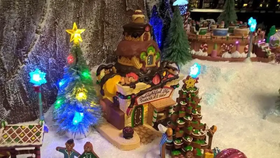 Lemax Delightful Dip Chocolate Shop Kersthuisjes & Kerstdorpen - 4,5V