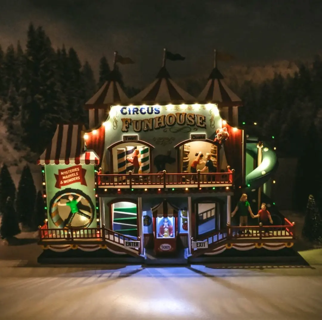Lemax Circus Funhouse Verlichte Attractie - Neutral