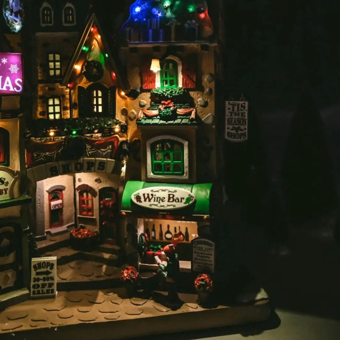 Lemax 'Tis The Season Shops Verlichte Facade - Meerkleurig - afbeelding 6 van 6