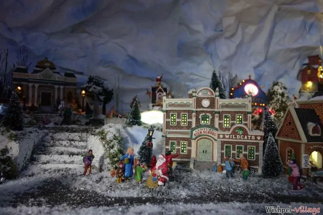 Lemax Presents From Santa Set - 2 Stuks - Meerkleurig