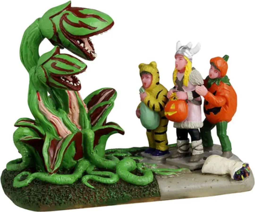 Lemax Spooky Town Terrified Trick or Treaters - afbeelding 6 van 6