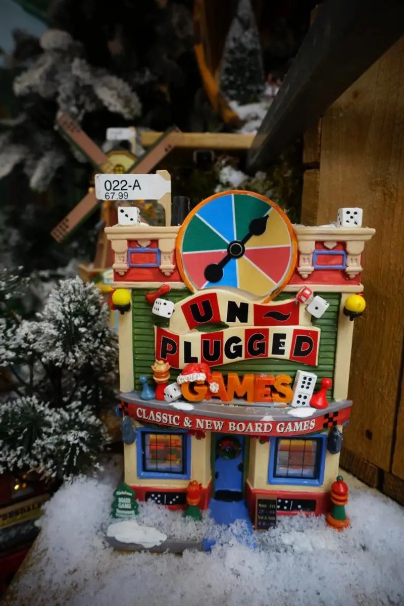 Lemax Unplugged Games Kersthuisjes & Kerstdorpen - Mix
