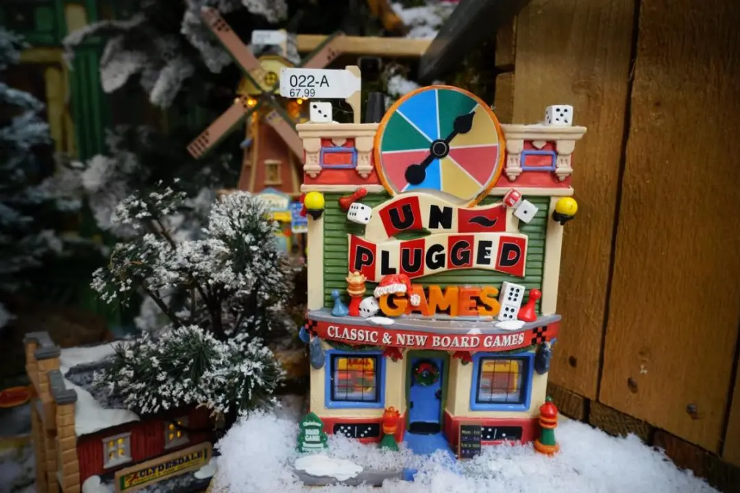 Lemax Unplugged Games Kersthuisjes & Kerstdorpen - Mix