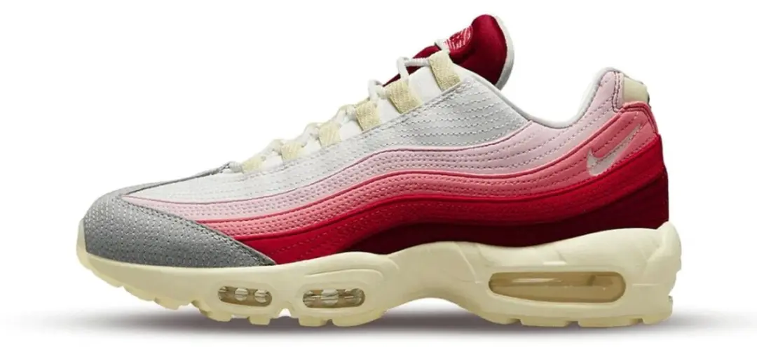 Nike Air Max 95 QS Herenschoenen, 37.5, Team Red/University Red/Coral Chalk/Summ