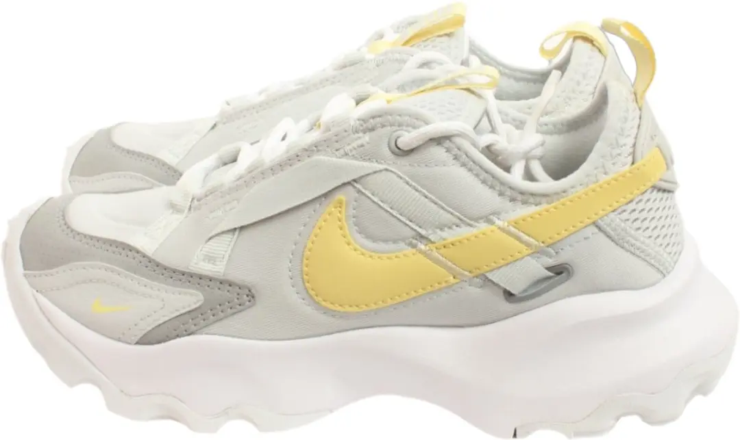 Nike sneakers maat 35.5