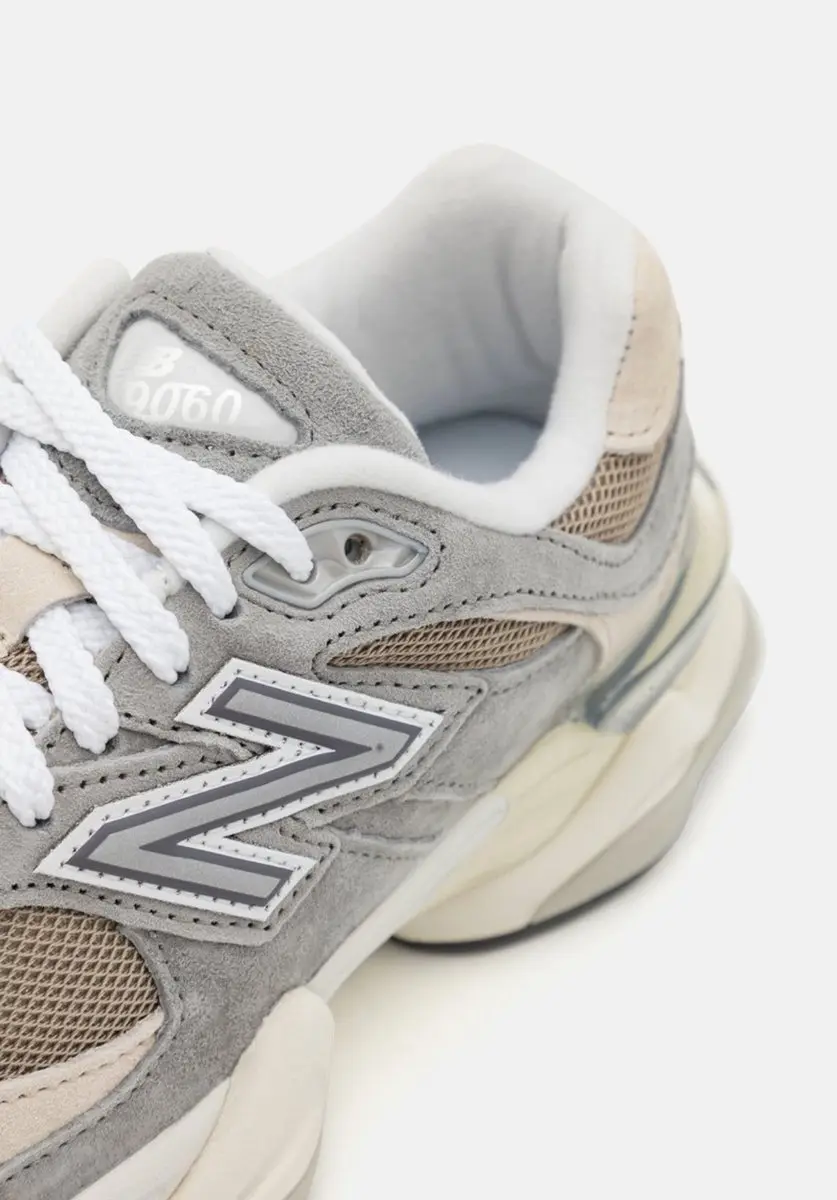 New Balance U9060 UNISEX Sneakers laag grijs