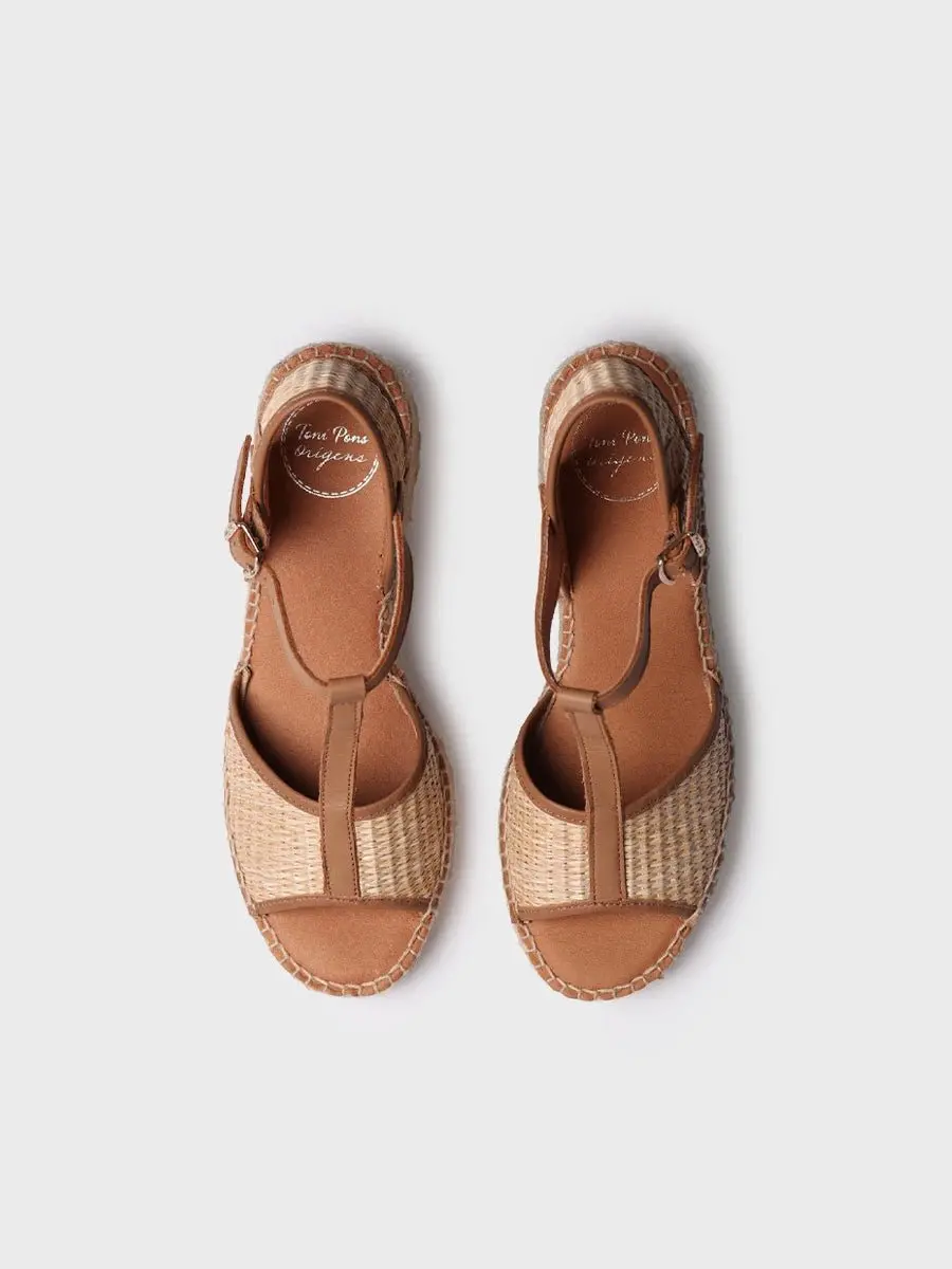 Dames espadrilles met lage hak van raffia en leer