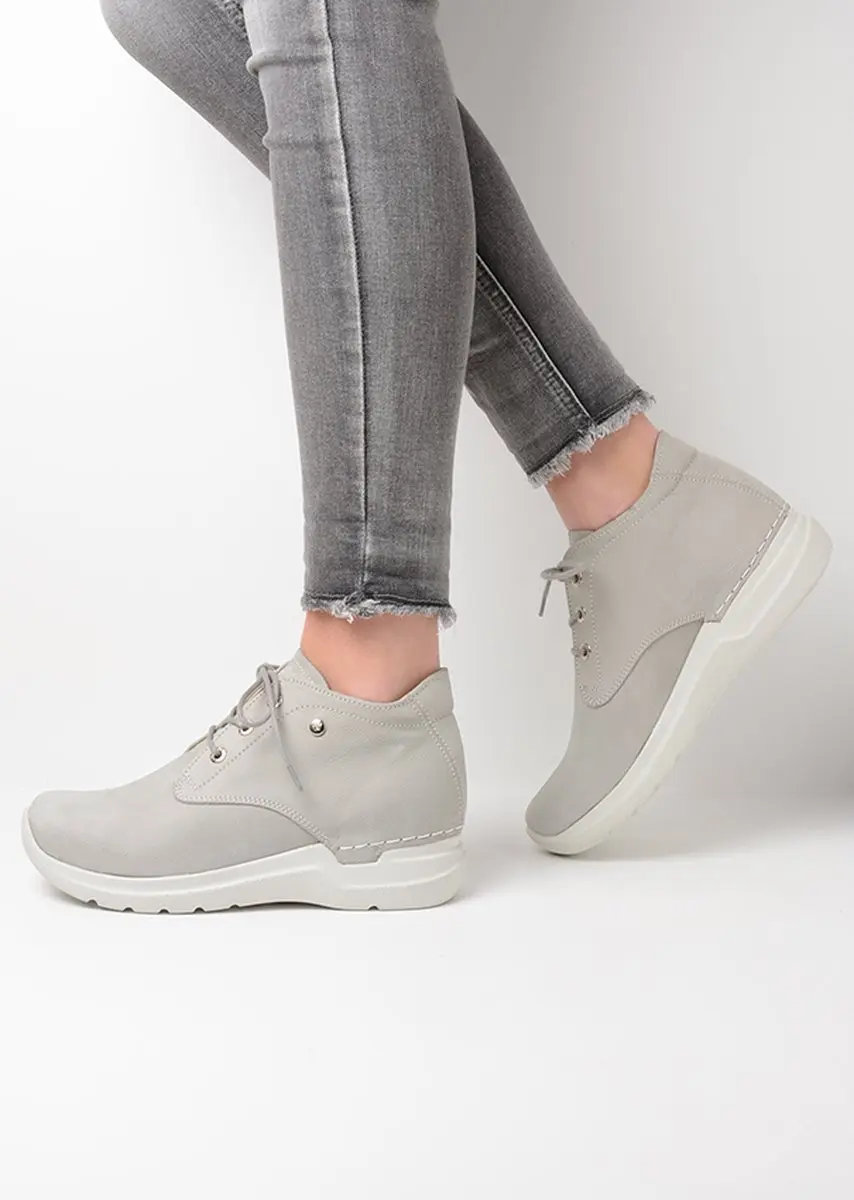 Wolky Truth Veterschoenen - Lichtgrijs Nubuck