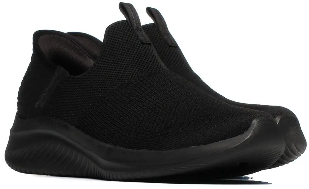 Skechers Ultra Flex 3.0 Cozy Streak Slip-Ins Dames Sneakers - 37 - Zwart