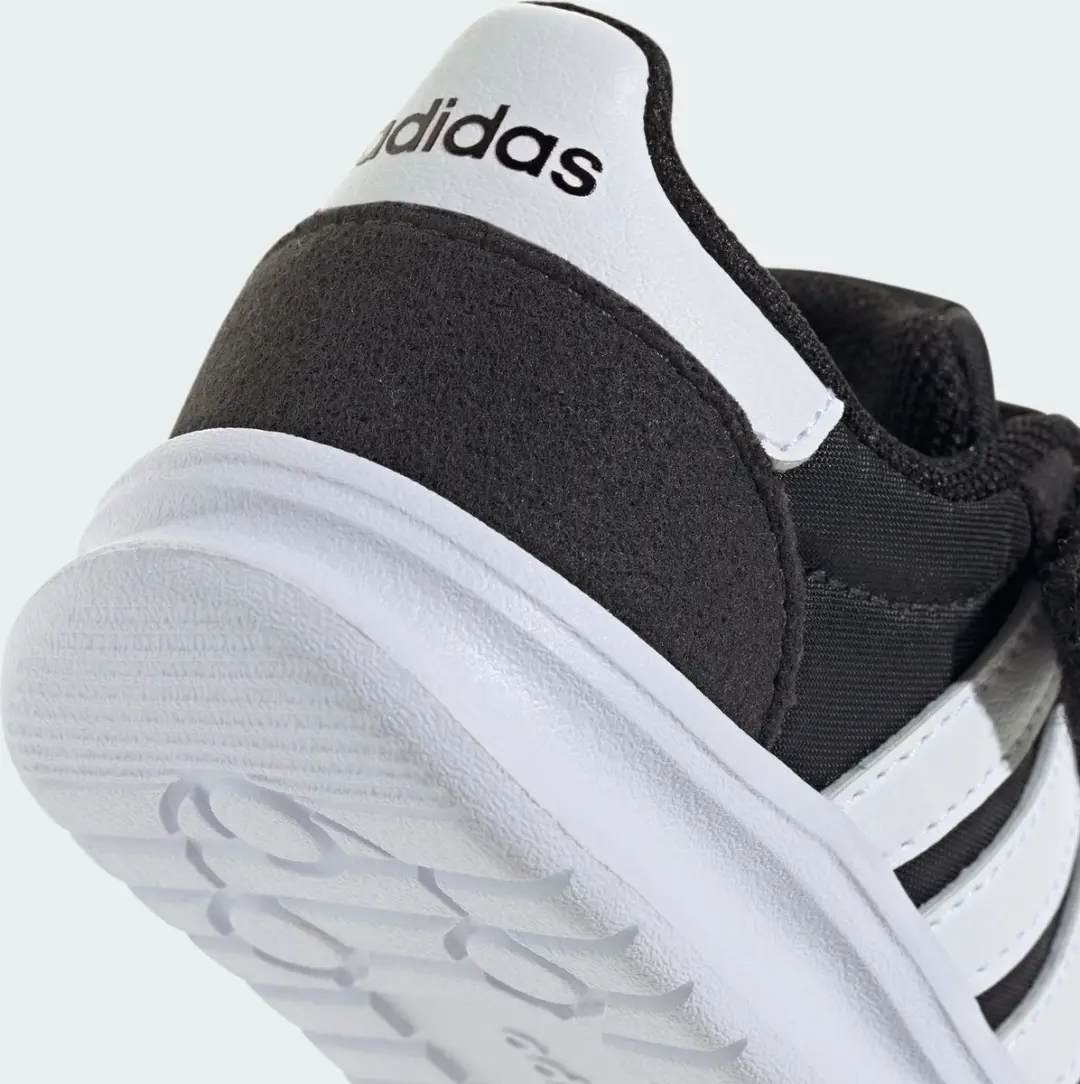adidas Run 70S 2.0 Schoenen - NMO64 - Zwart