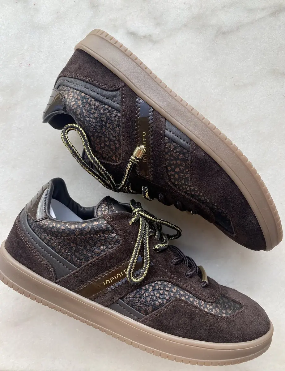 Hip sneaker leopard maat 35