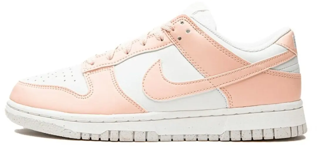 W Nike dunk low next nature Maat 44