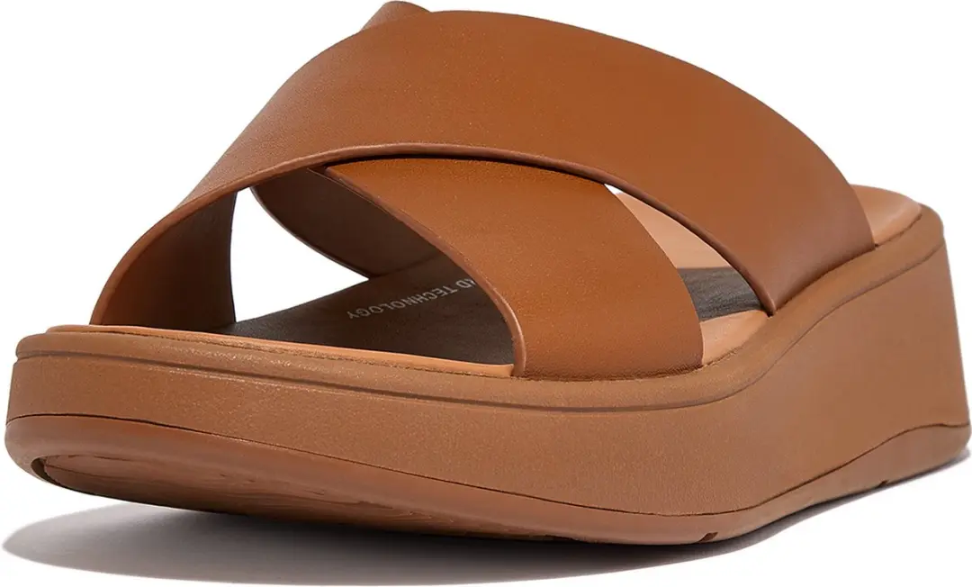 FitFlop FitFlop F-Mode Leather Flatform Cross Slides BRUIN