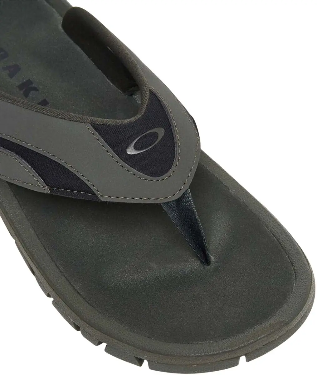 Oakley O Coil Teenslippers Heren 44 - Donkergroen/Zwart