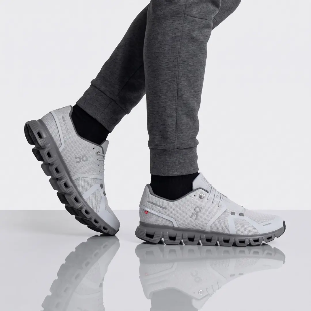 ON Running Cloud 6 3MF10073314 Heren Sneakers - Wolf/Rock - Maat 43