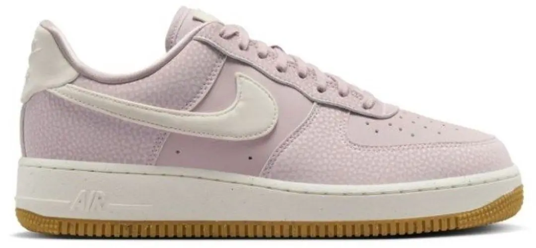 NIKE WMNS AIR FORCE 1 '07 PRM ESS NN Nike dames sneakers zwart FN6326-001 maat 4