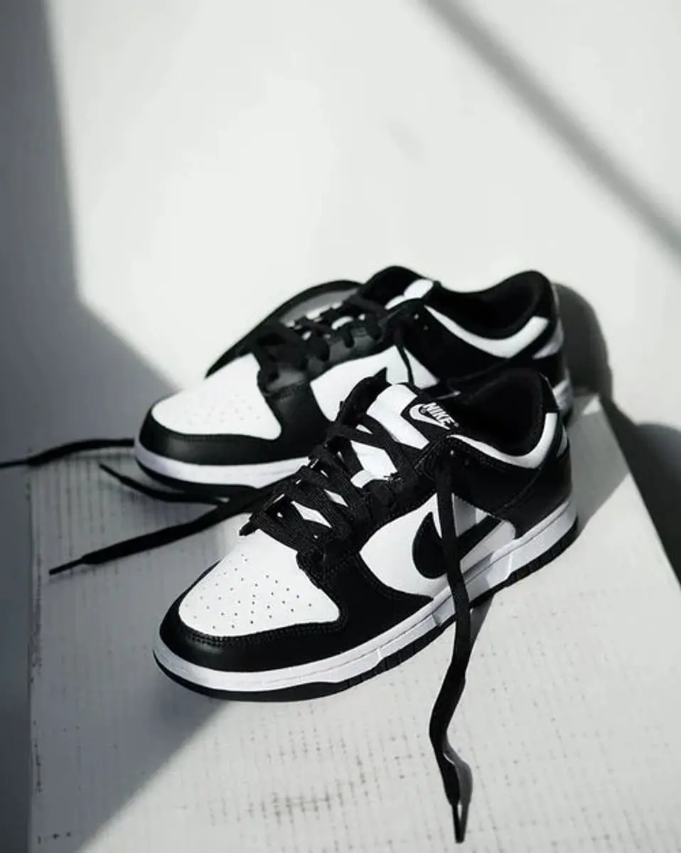 Nike Dunk Low Retro White Black Panda