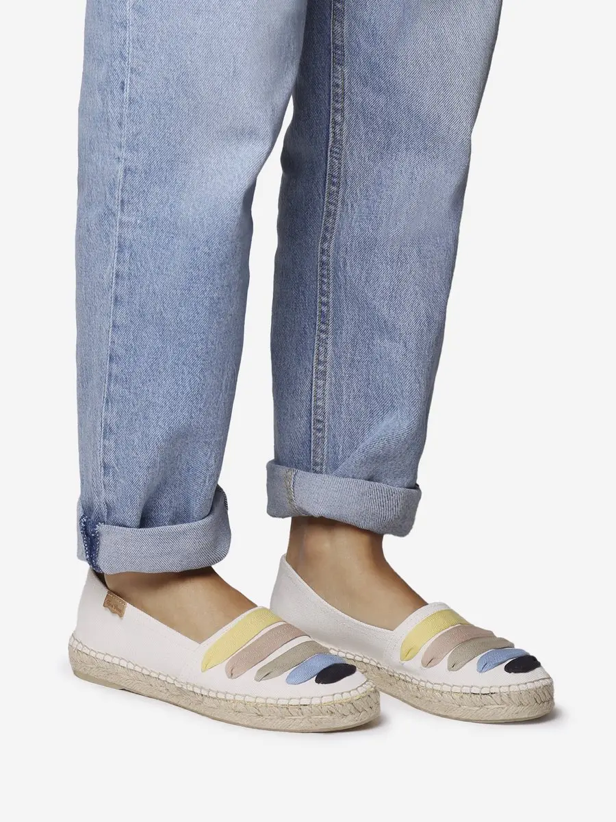 Platte espadrilles voor dames met linten