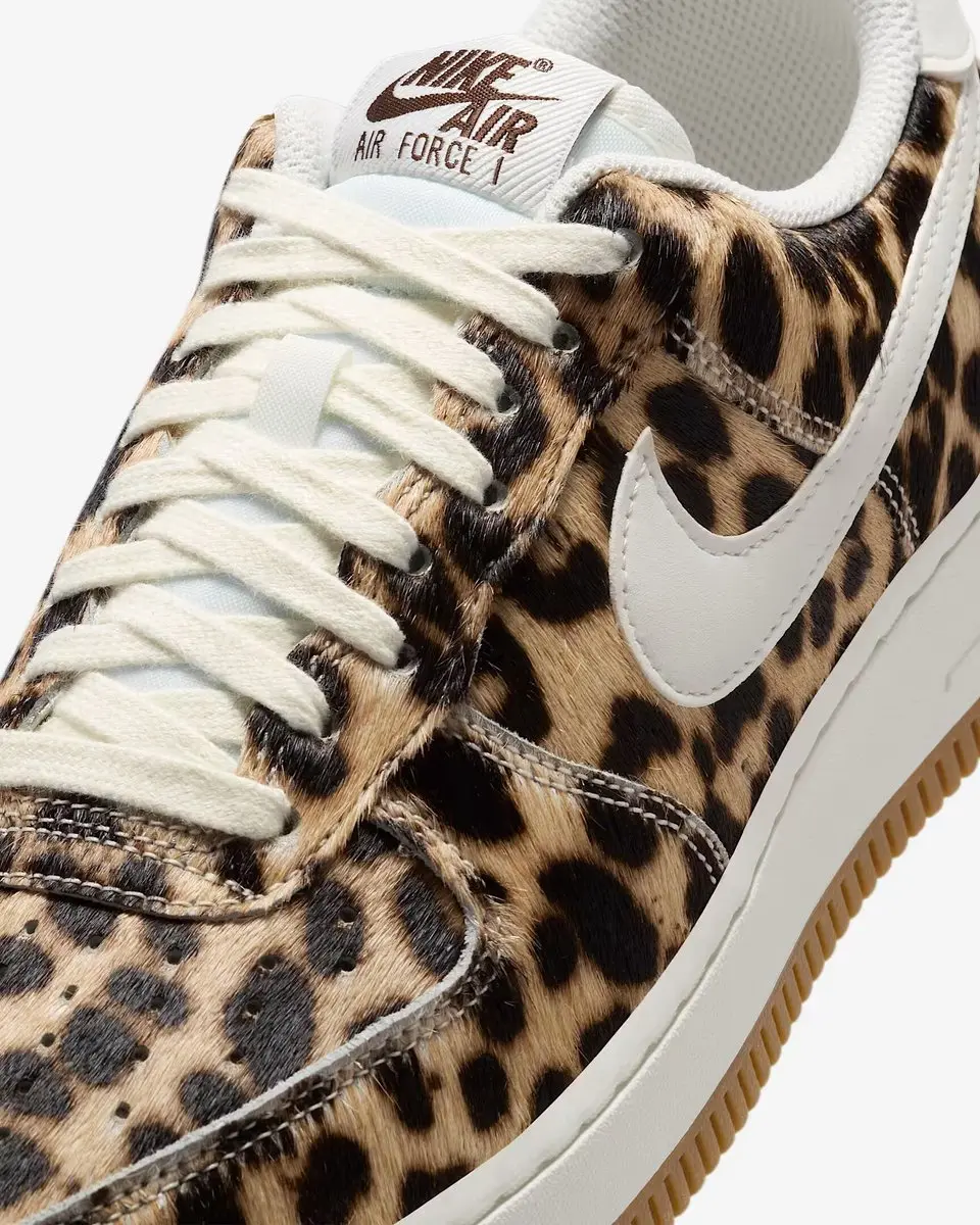 Nike Air Force 1 Low Dames - Baroque Brown - afbeelding 2 van 6
