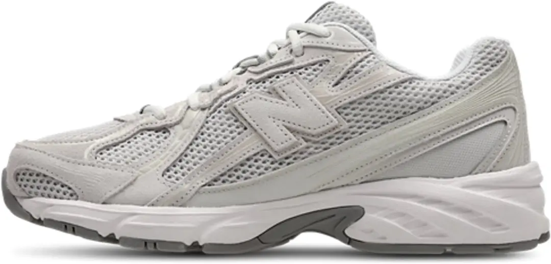 New Balance 740