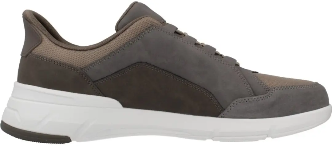 GEOX U VITTOUR PLUS Bruin 42 EU