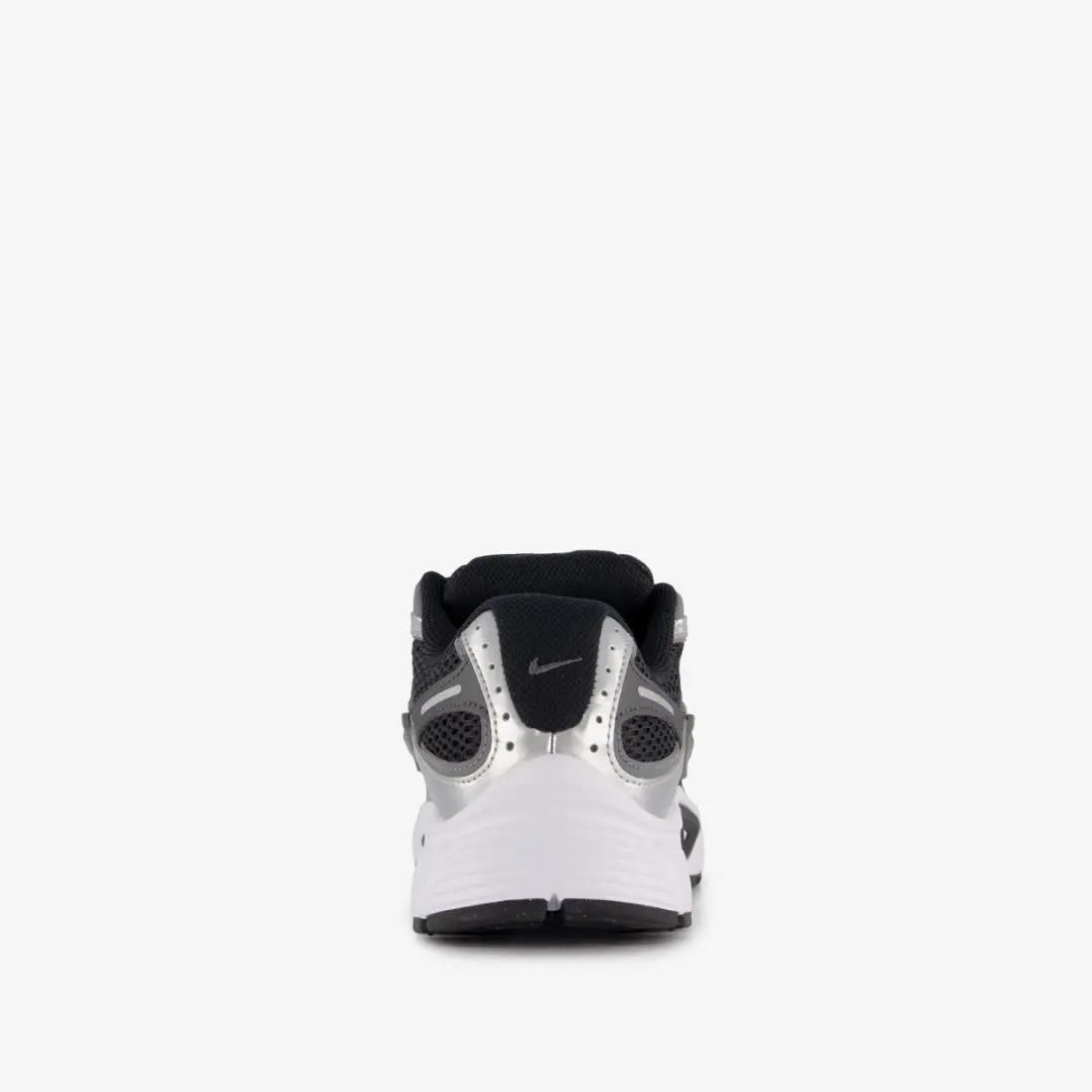Nike V5 RNR HJ5228-004 Heren Sneakers - Zwart