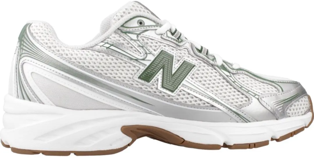 New Balance 740