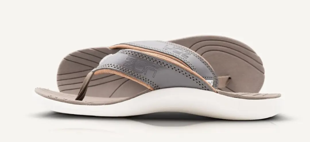 Zori Slippers Zilver Maat 38 5