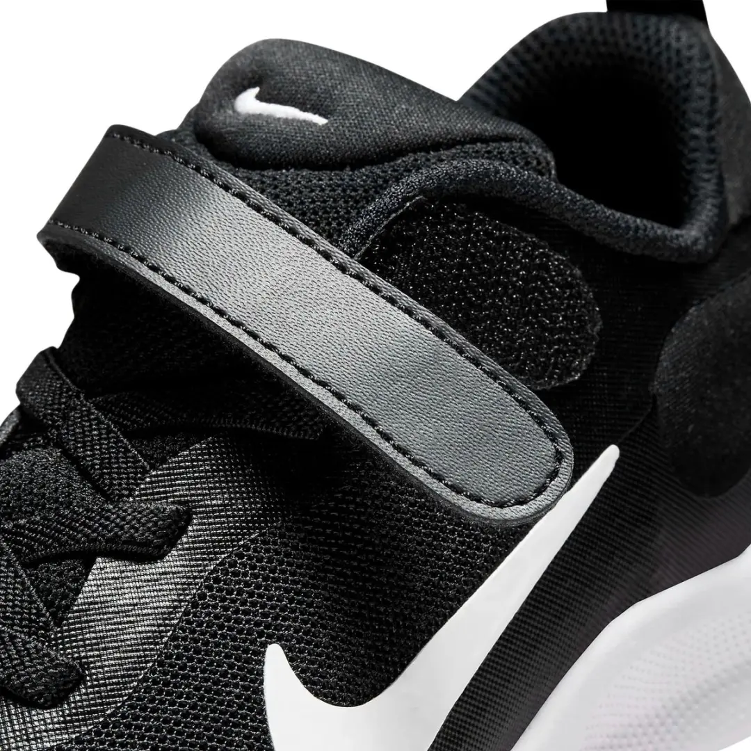 Nike Revolution 7 Sneakers Junior 28.5 - Zwart/Wit - afbeelding 6 van 6