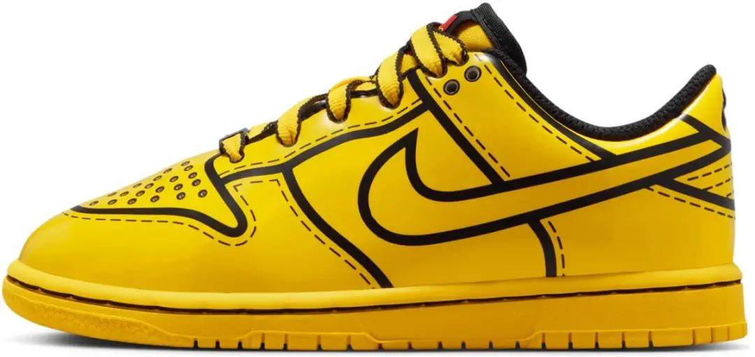 Nike dunk low x Lego maat 32 geel zwart