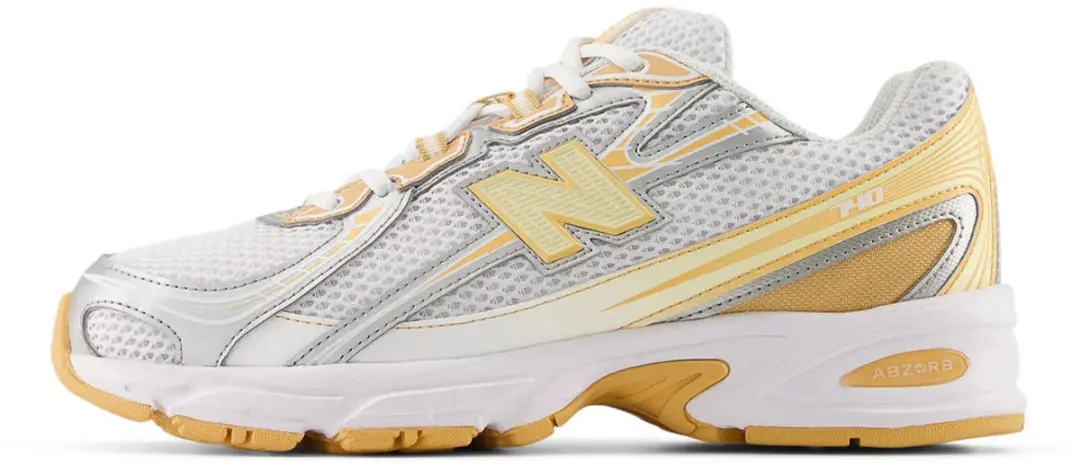 New Balance 740