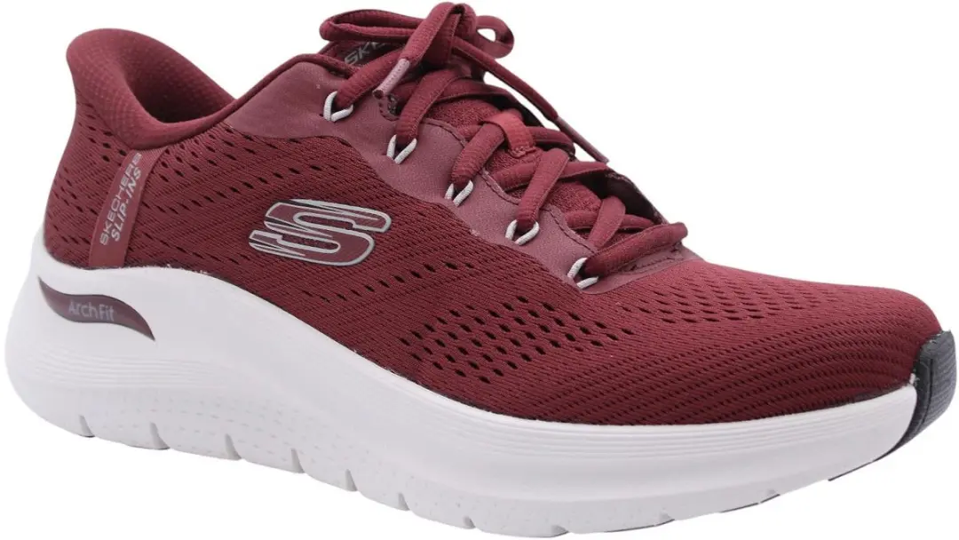 Skechers