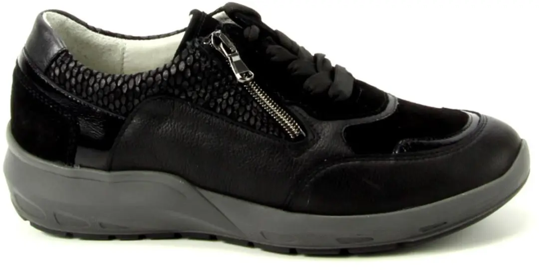 M-Tonia 985 001