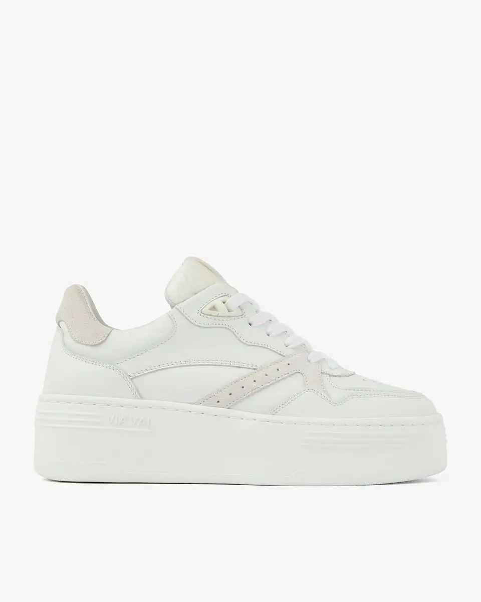 VIA VAI Isa Bo Sneakers