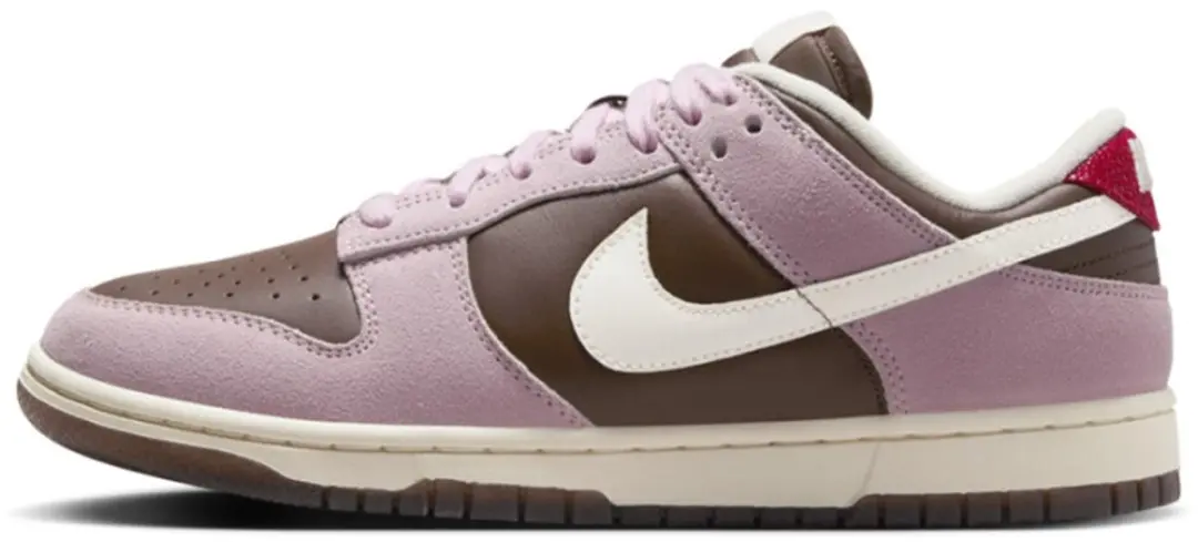 Nike Dunk Low 'Neapolitan' (W)