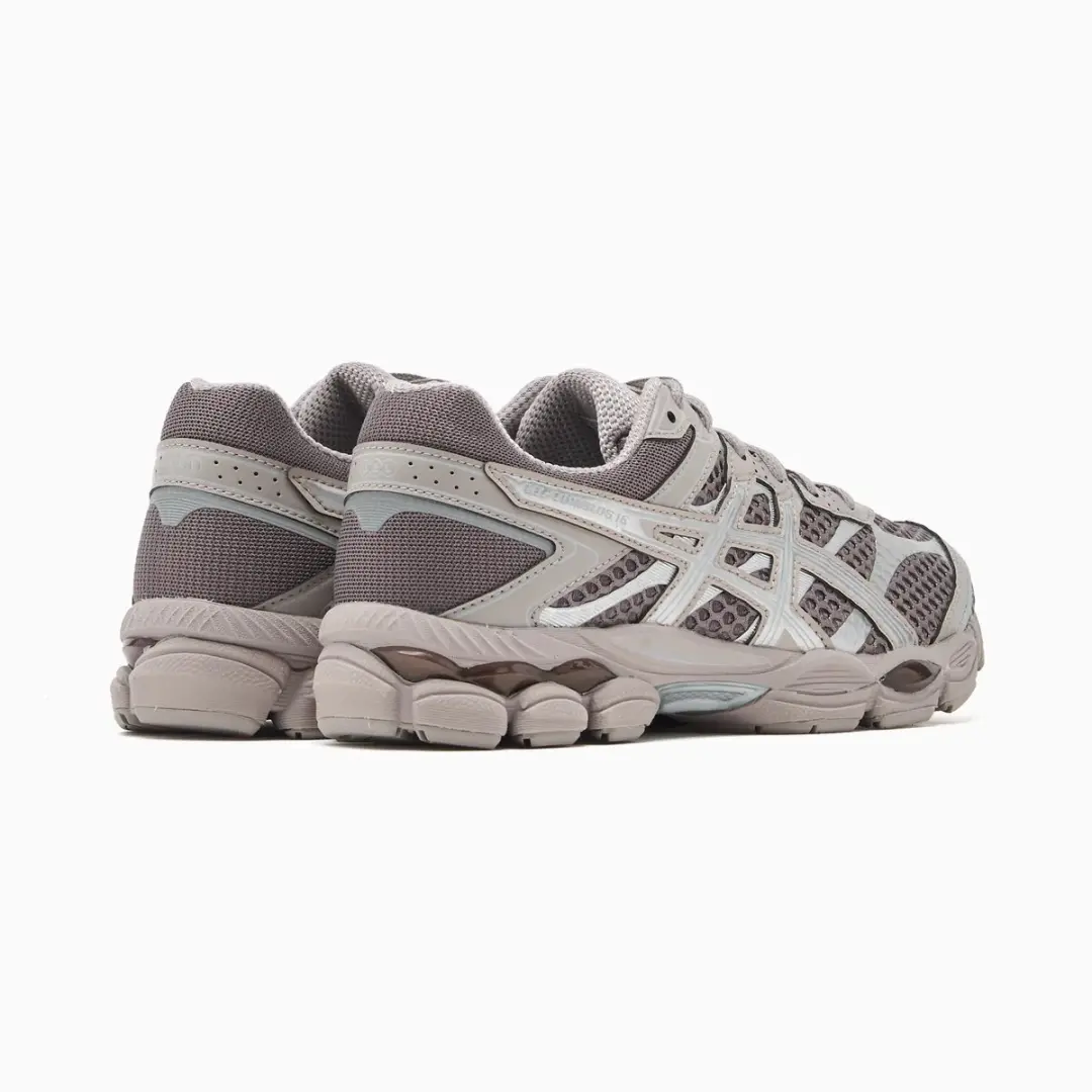 ASICS Gel-Cumulus 16 Herenschoen - 40.5 - Cocoa Powder - afbeelding 2 van 6