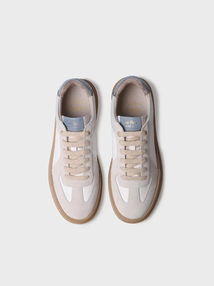 Damessneakers van suède en leer