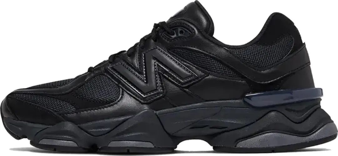 New Balance 9060 Sneakers - Triple Black