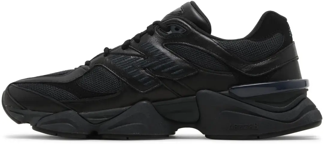 New Balance 9060 Sneakers - Triple Black