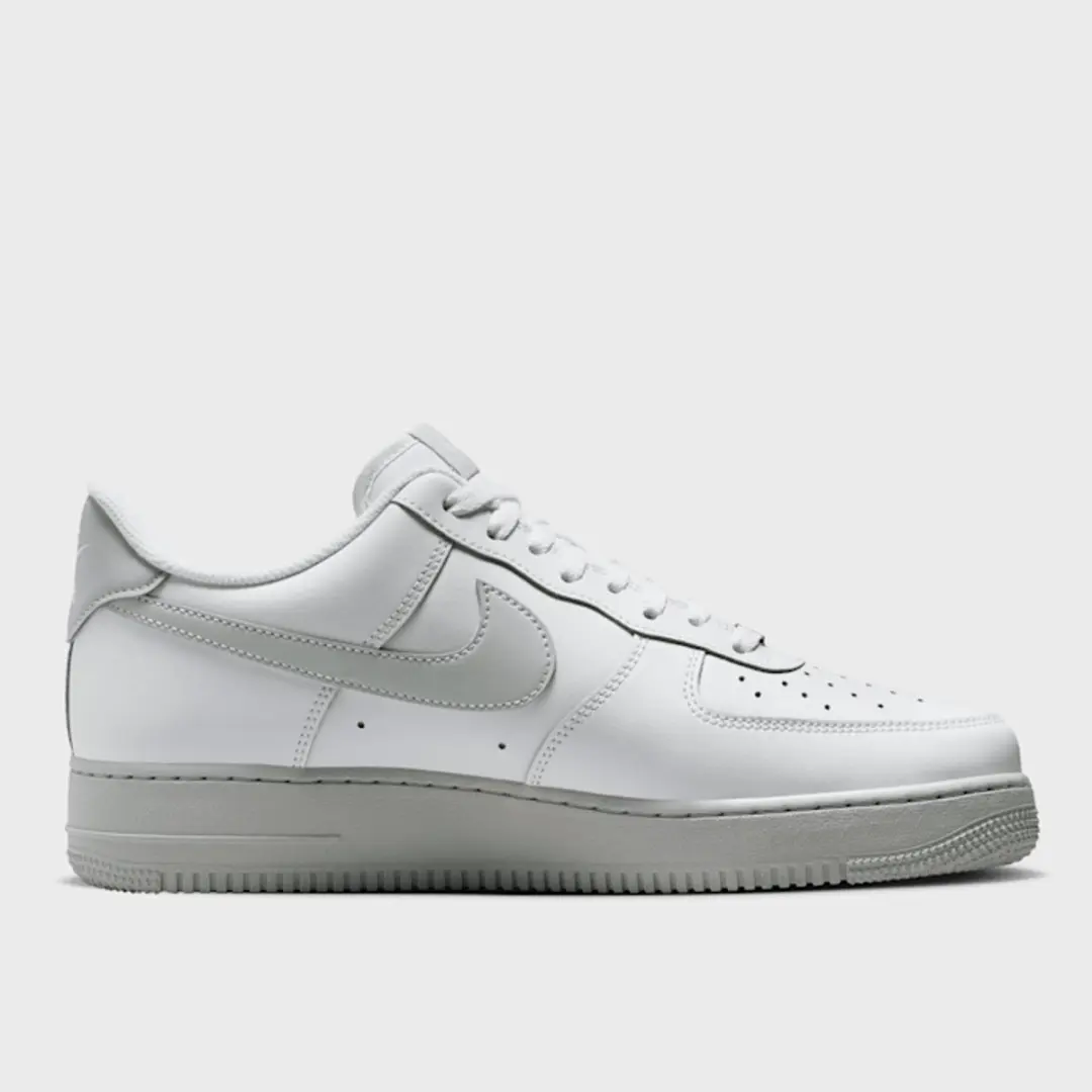 Nike Air Force 1 '07