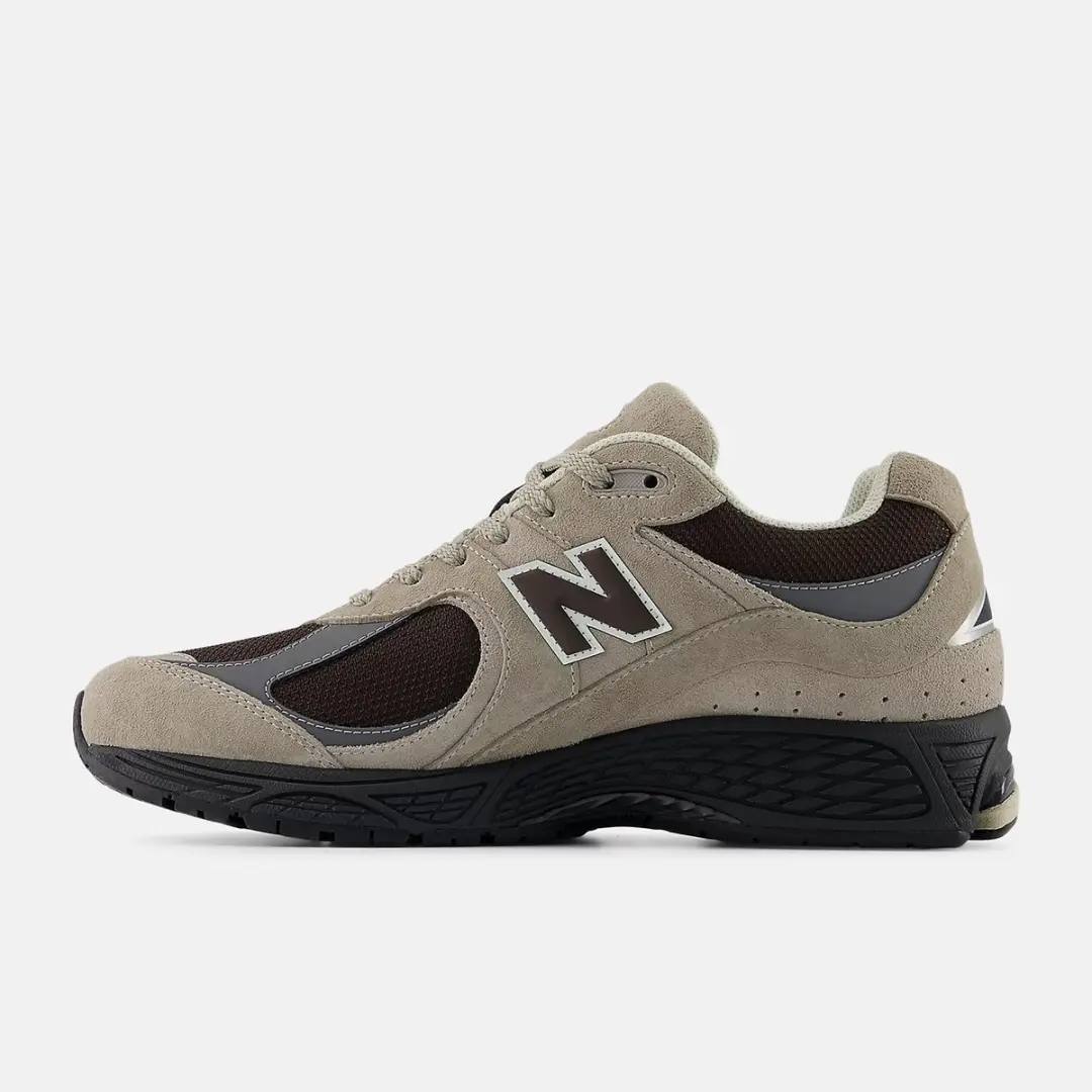 New Balance 2002R