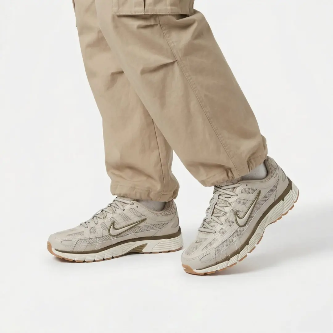 Nike P Sneakers Light Bone Medium Olive Gum - afbeelding 4 van 6