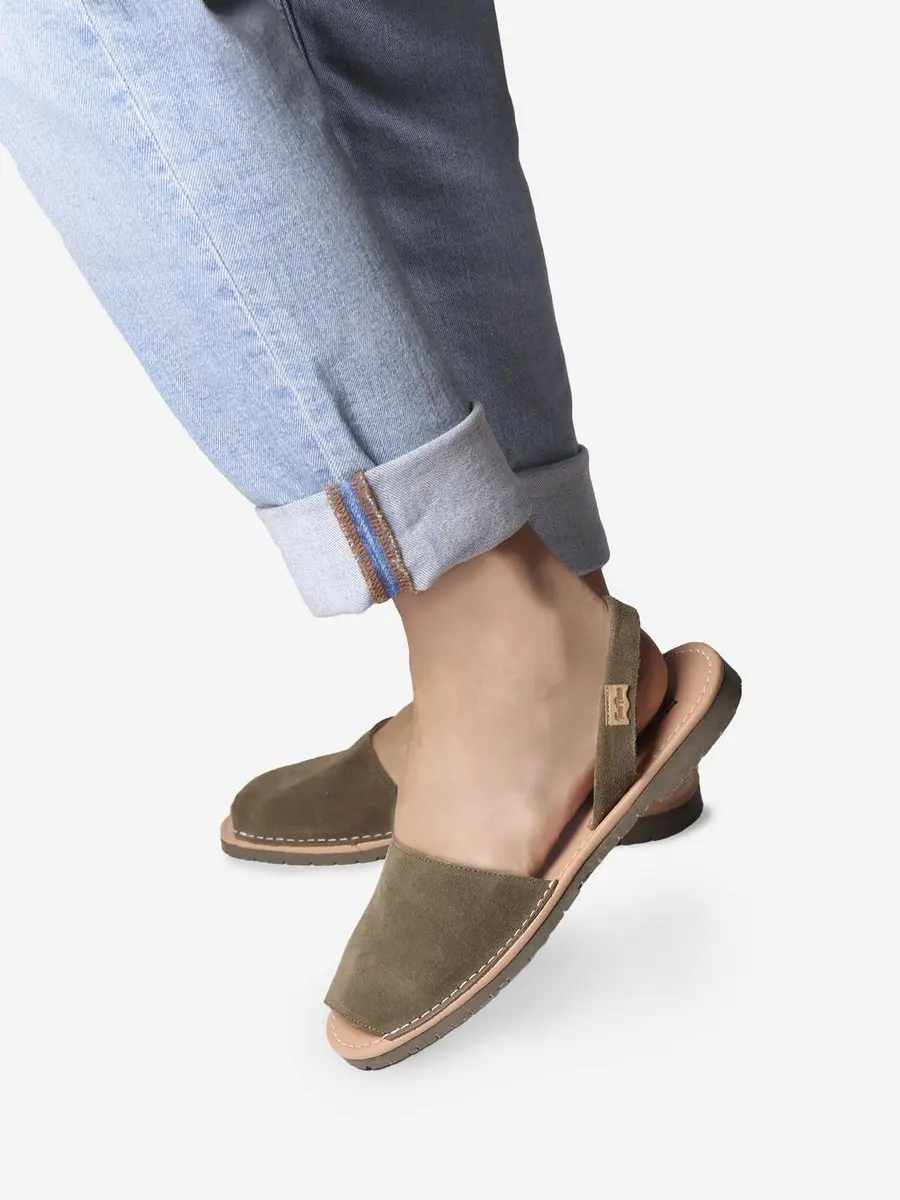 Menorcaanse herensandalen van suède