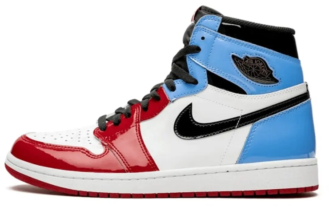 Air Jordan 1 Retro High Fearless UNC Chicago