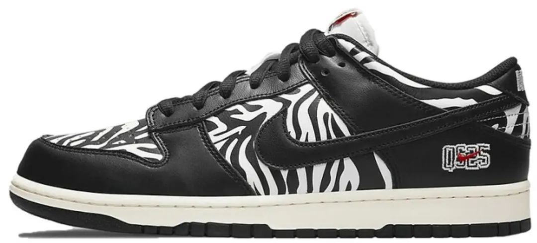 Nike SB Dunk Low OG QS Quartersnacks Zebra